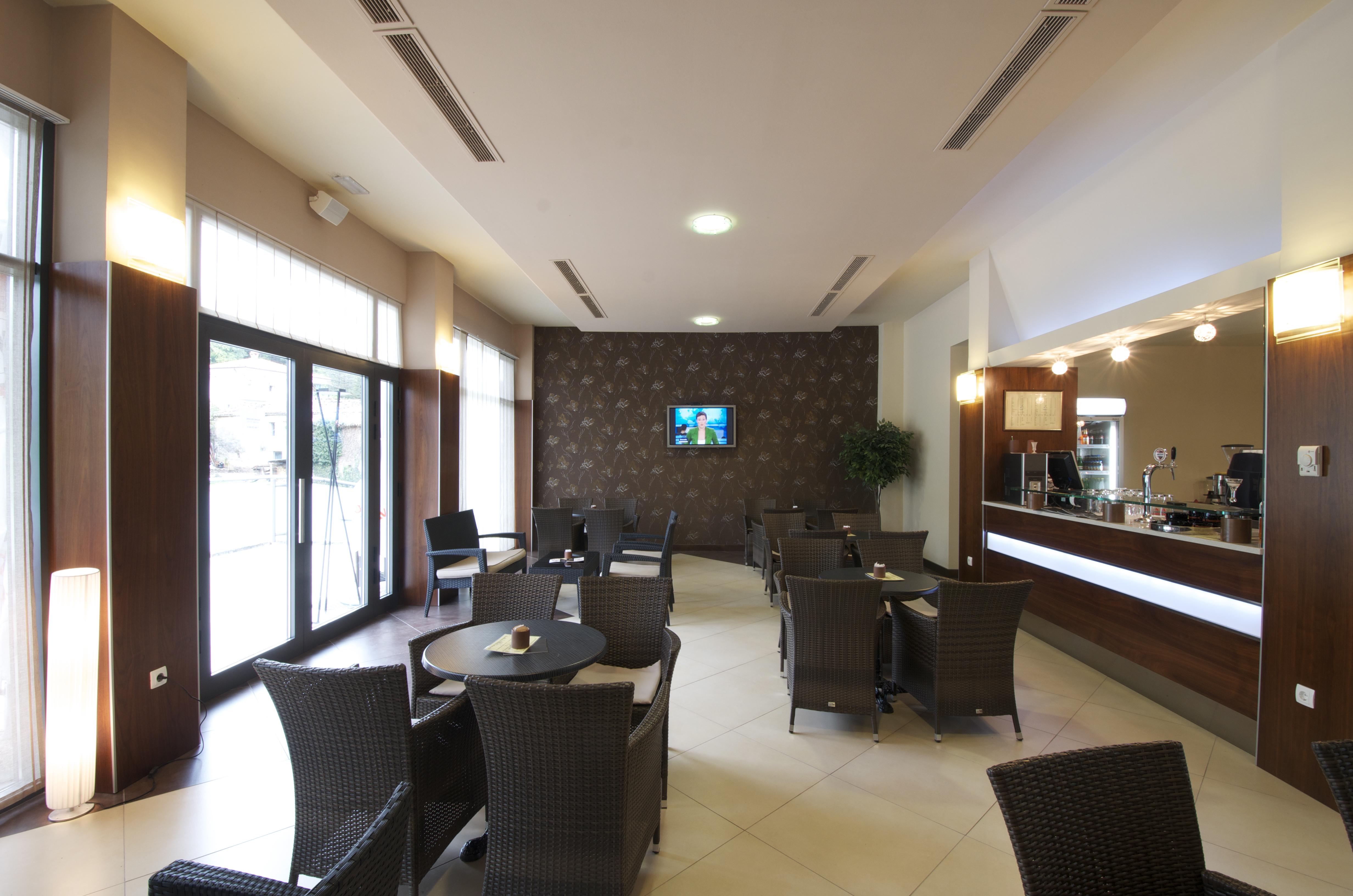 Hotel Fontana 부젯 외부 사진