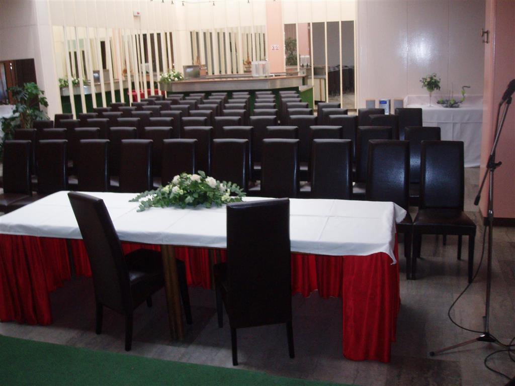 Hotel Fontana 부젯 시설 사진