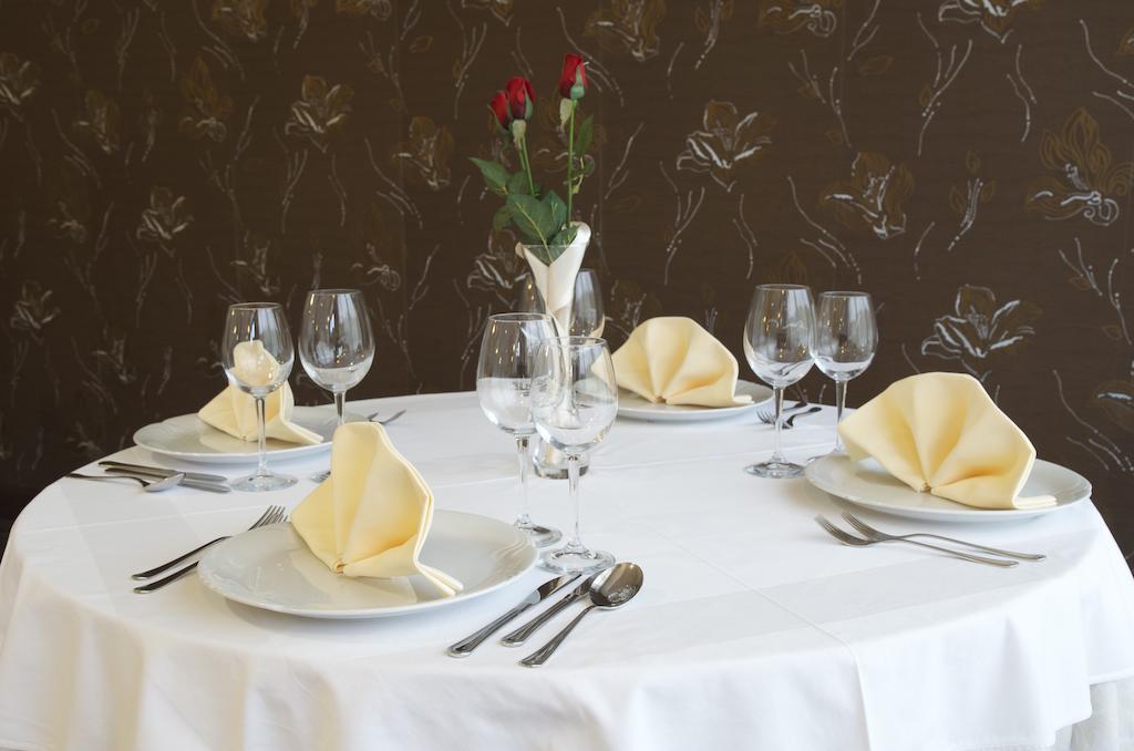 Hotel Fontana 부젯 외부 사진